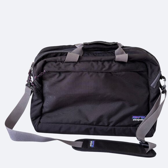 Patagonia Other - Patagonia Black Nylon Messenger Bag Laptop Shoulder EUC